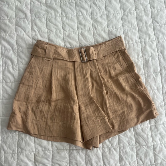 ALC Grayson Shorts size 2 - Picture 2 of 6
